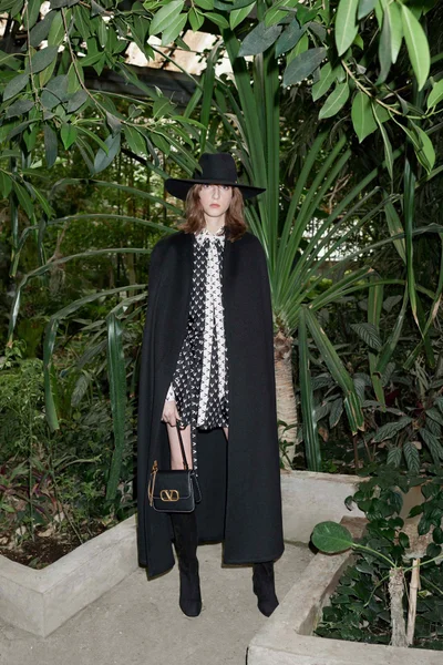 Look 7